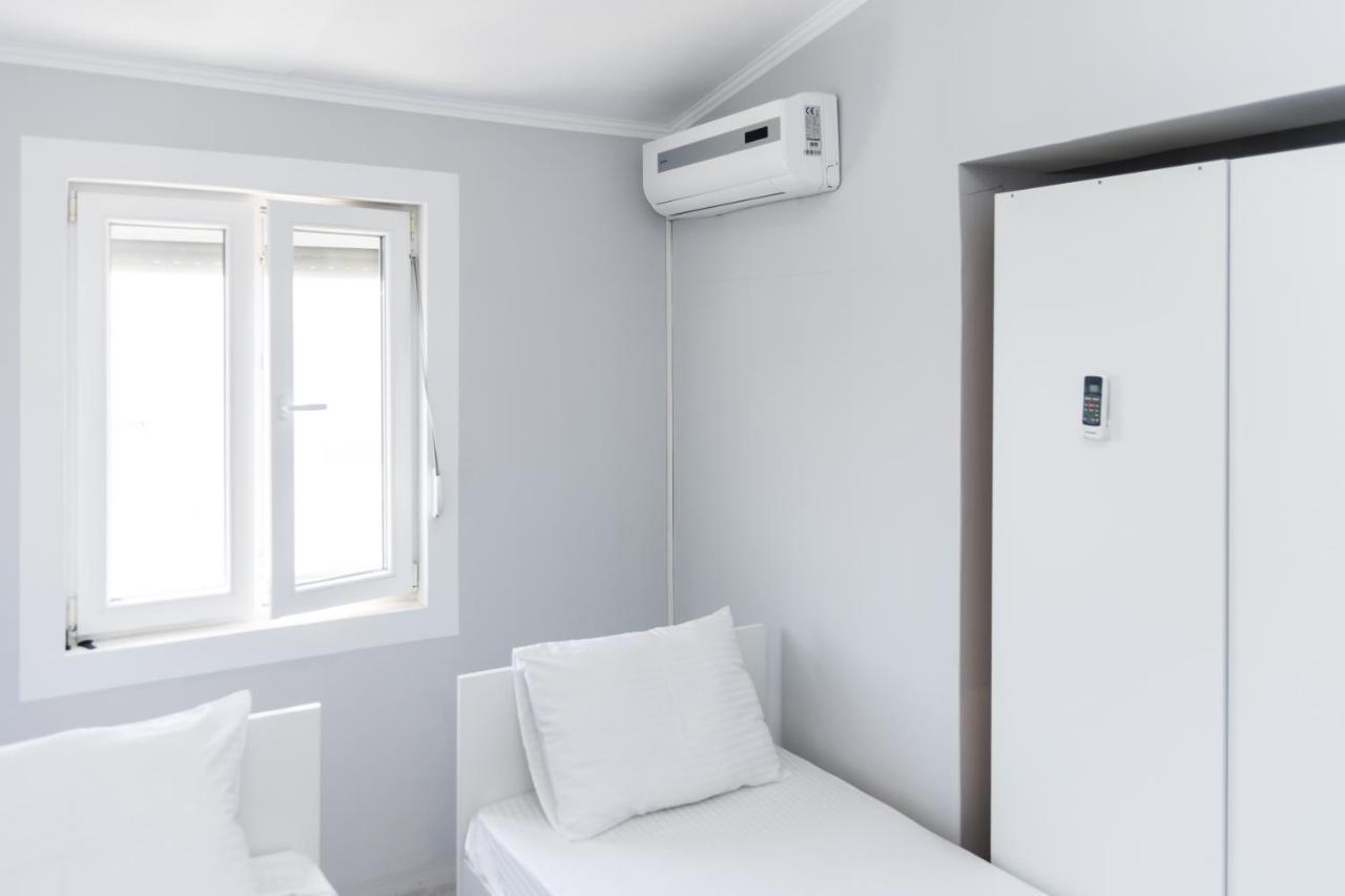 Apartments Dovana Kaštela Екстериор снимка