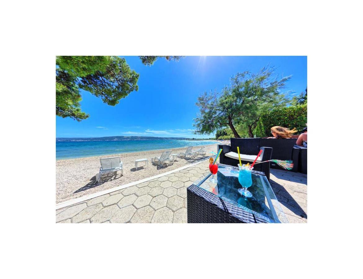 Apartments Dovana Kaštela Екстериор снимка