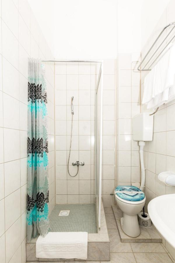 Apartments Dovana Kaštela Екстериор снимка